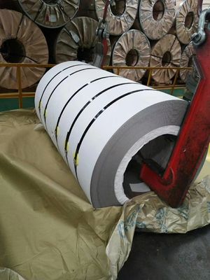 Coil di acciaio inossidabile laminato a freddo 316L/304L/430 Serie 300 Grado BA Finitura resistente alla corrosione 316 304 Striscia 2B Curvatura superficiale