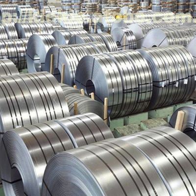 Coils di acciaio inossidabile laminati a freddo 304L/316L/430 Materiale di foglio 2B 300 serie per il taglio a piegatura incluso