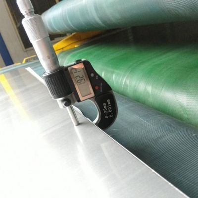 Barre di acciaio inossidabile HRB 90 di durezza con 8-12% di contenuto di nichel e diametri da 1,0 a 530 mm per ambienti difficili