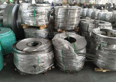 301 larghezze laminata a caldo fredda 10 - 2000mm della bobina dell'acciaio inossidabile per industria automobilistica